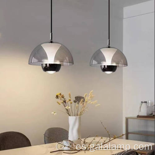 Lámpara colgante de cristal con ondas nórdicas